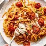 Roasted tomato sauce pasta