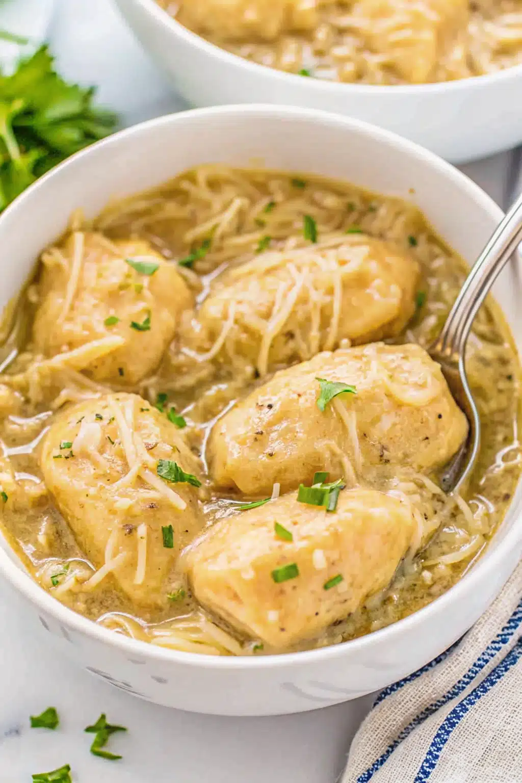 Slow Cooker Chicken and Dumplings