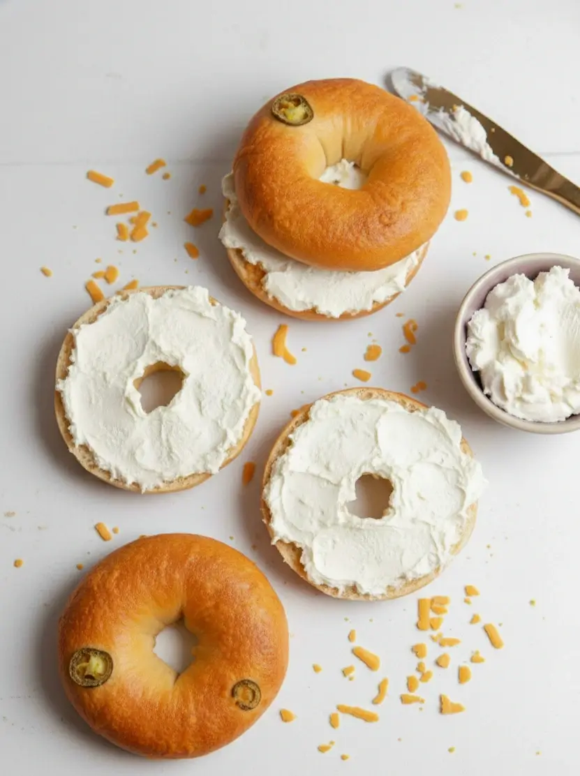 2-Ingredient Cottage Cheese Bagels